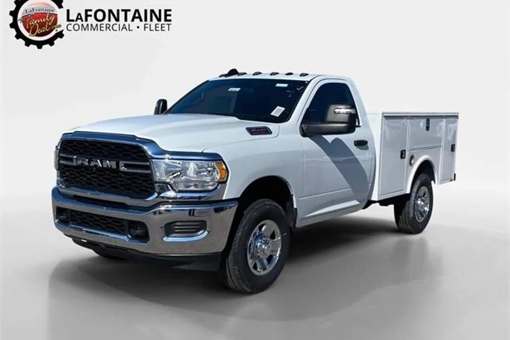 2024 Ram 3500 Tradesman photo 1