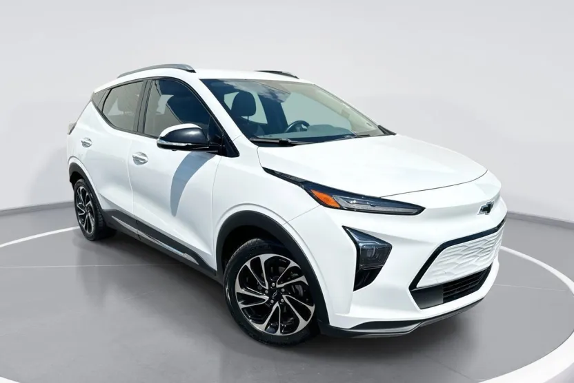 2022 Chevrolet Bolt EUV Premier photo 1