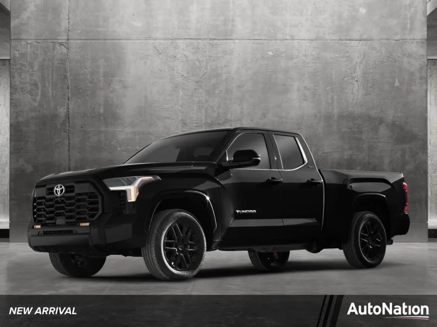 2022 Toyota Tundra Limited photo 1