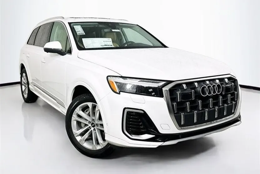 2025 Audi Q7 45 Premium photo 1