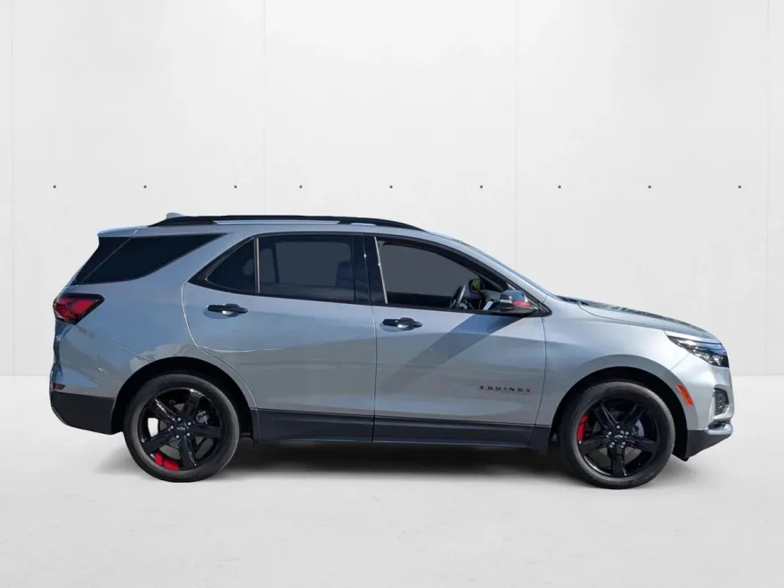 2024 Chevrolet Equinox Premier photo 1