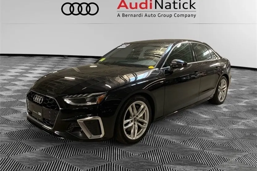 2023 Audi A4 45 S line Premium photo 1