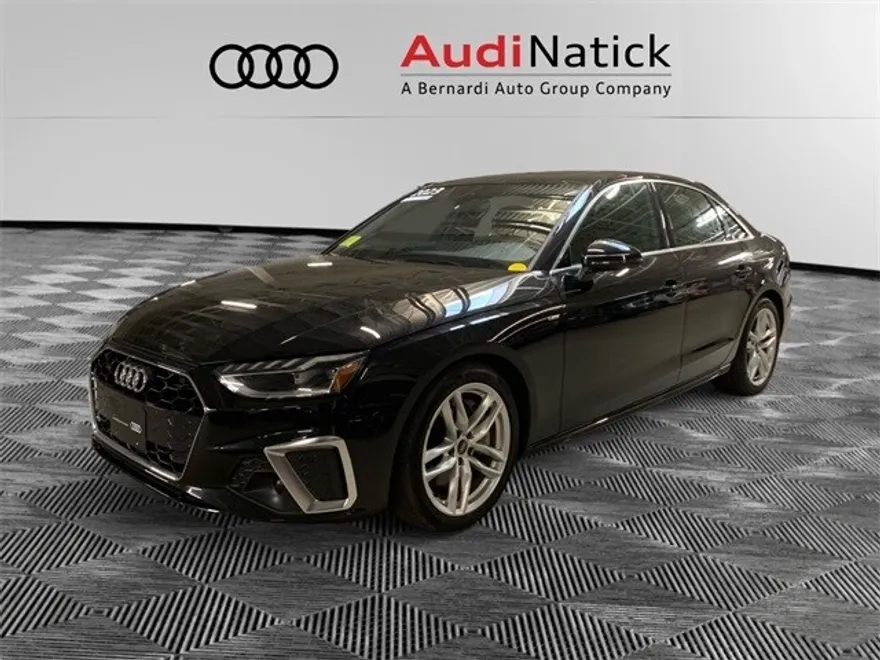 2023 Audi A4 45 S line Premium photo 1