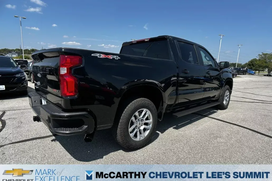 2025 Chevrolet Silverado 1500 RST photo 1