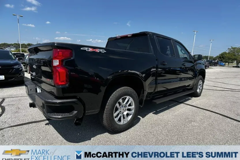 2025 Chevrolet Silverado 1500 RST photo 1