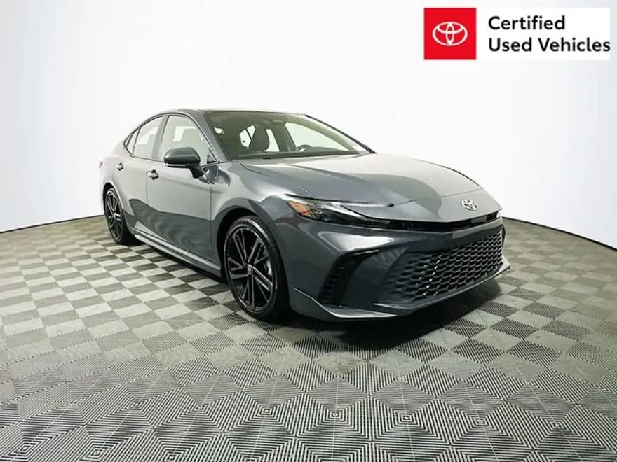 2025 Toyota Camry XSE photo 1