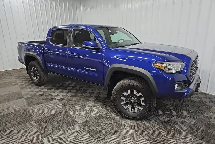 2022 Toyota Tacoma TRD Off-Road V6 photo 1