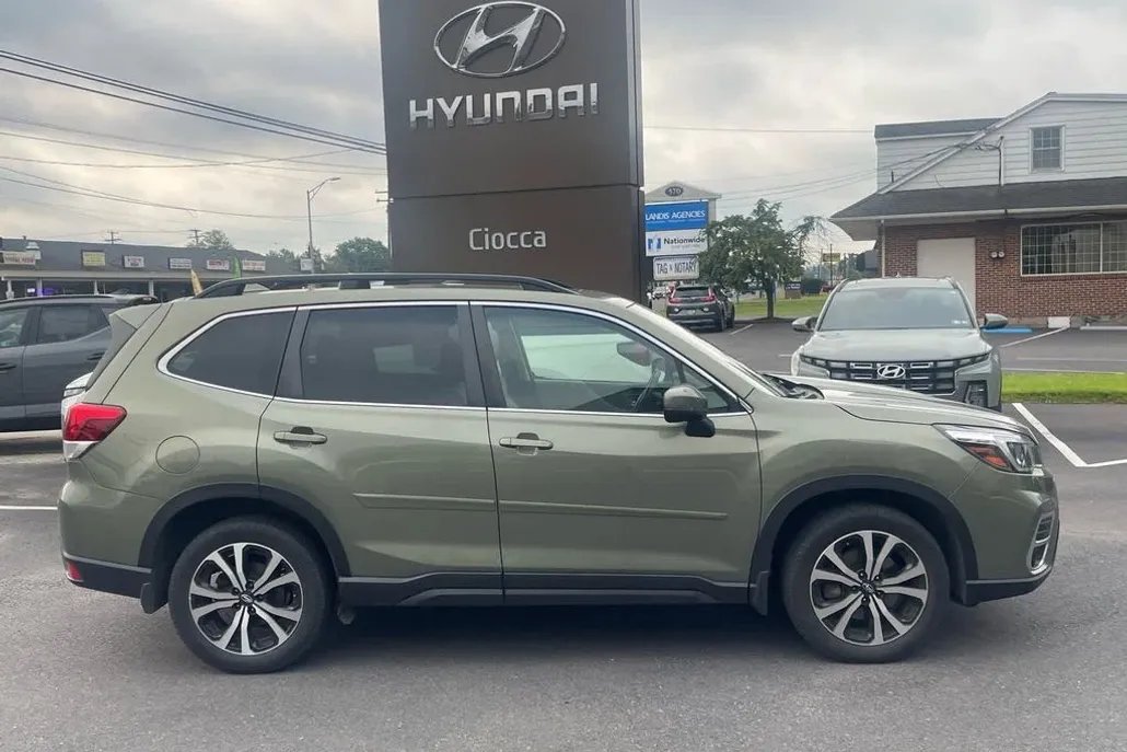 2020 Subaru Forester Limited photo 1