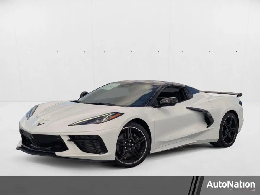 2025 Chevrolet Corvette Stingray 2LT photo 1