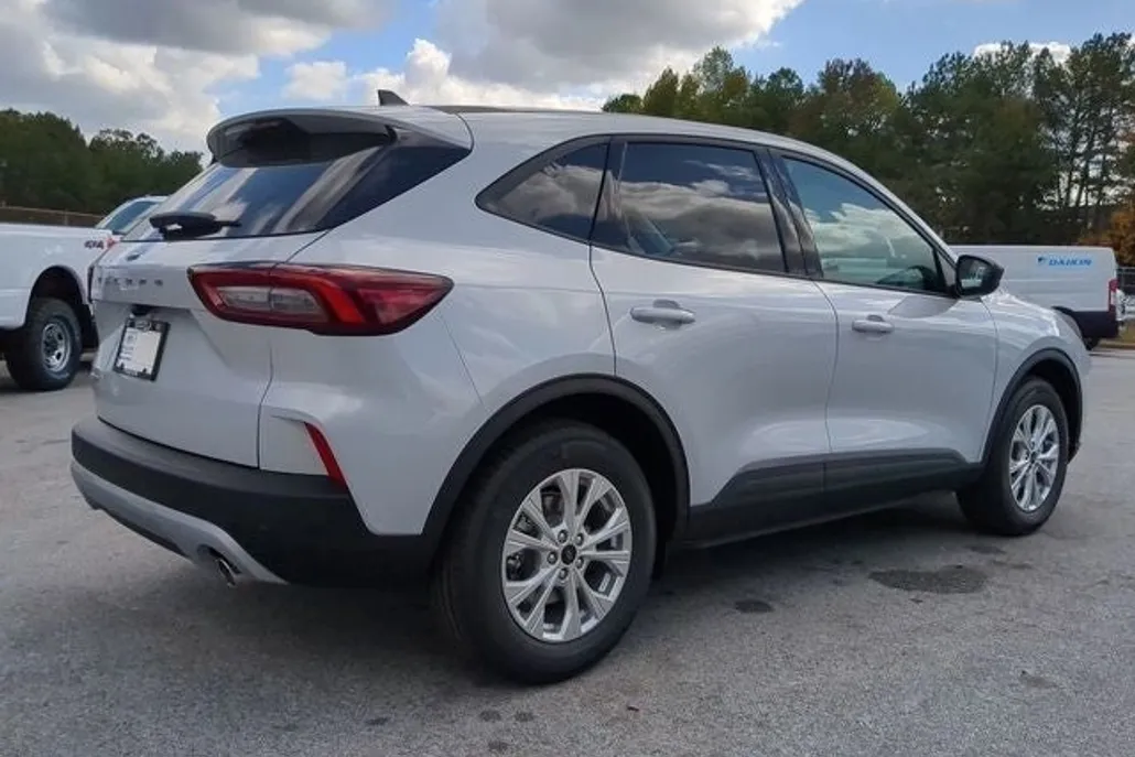 2025 Ford Escape Active photo 1
