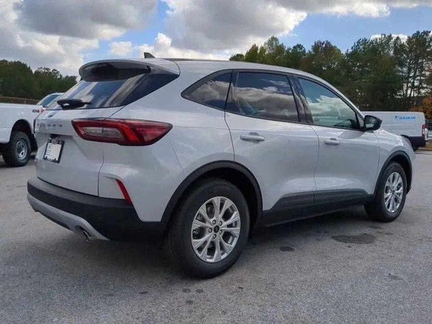 2025 Ford Escape Active photo 1