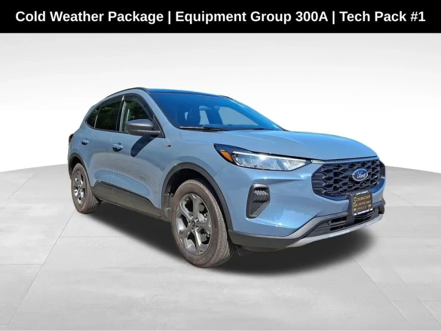 2025 Ford Escape ST-Line photo 1