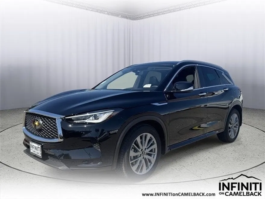 2025 Infiniti QX50 Luxe AWD photo 1