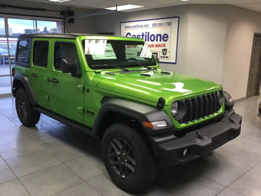 2025 Jeep Wrangler Sport S photo 1