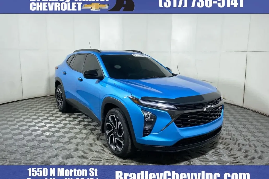 2025 Chevrolet Trax 2 photo 1