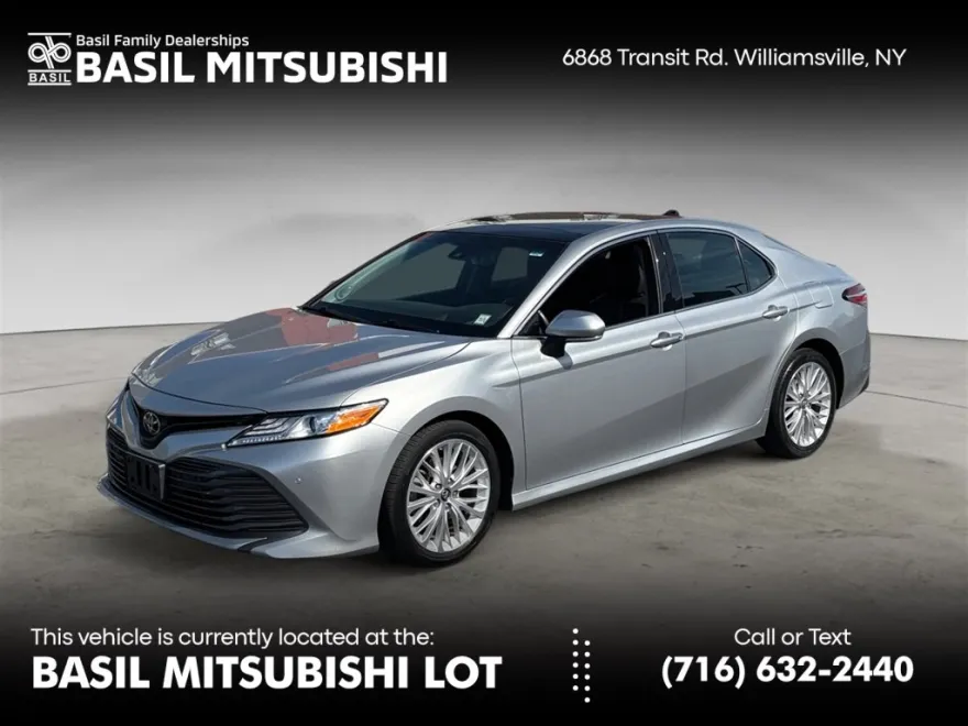 2018 Toyota Camry XLE V6 photo 1