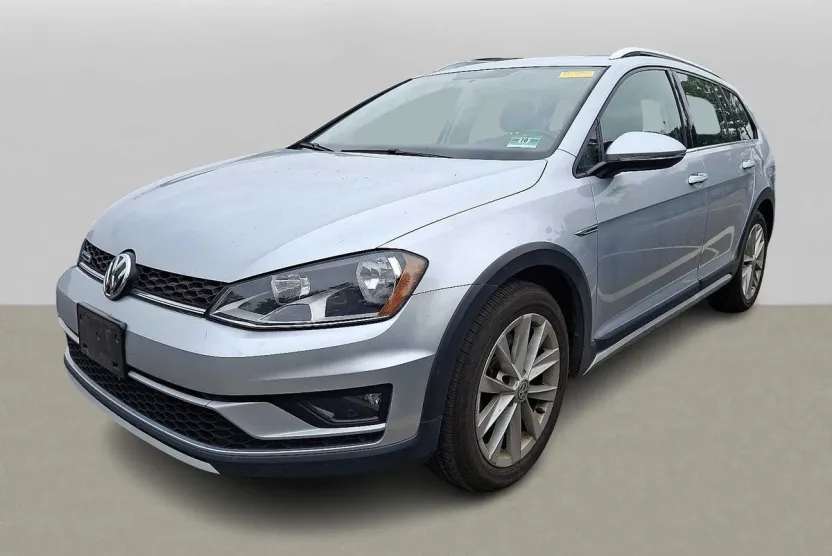 2017 Volkswagen Golf Alltrack S photo 1