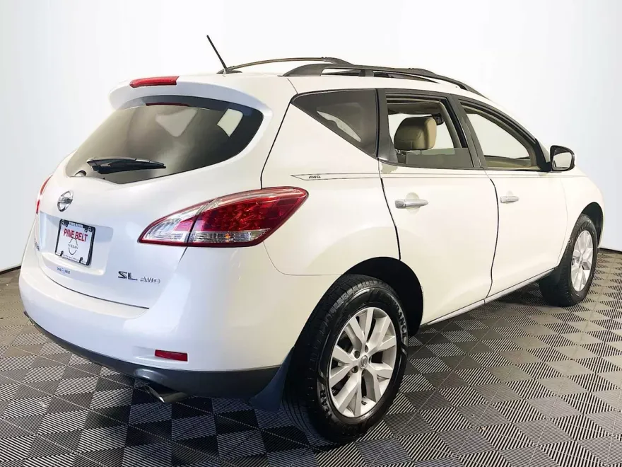 2012 Nissan Murano SL photo 1