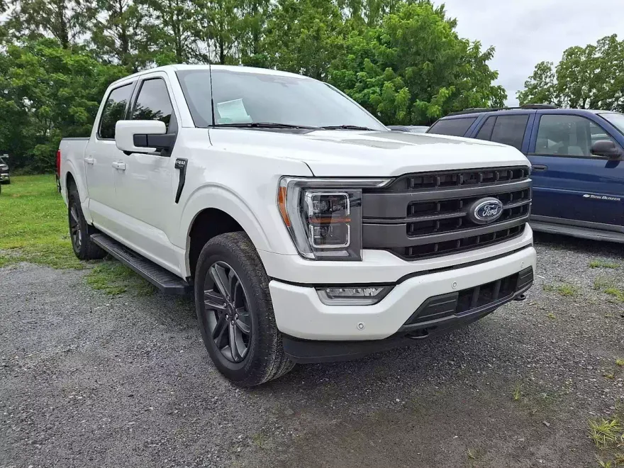 2023 Ford F-150 Lariat photo 1