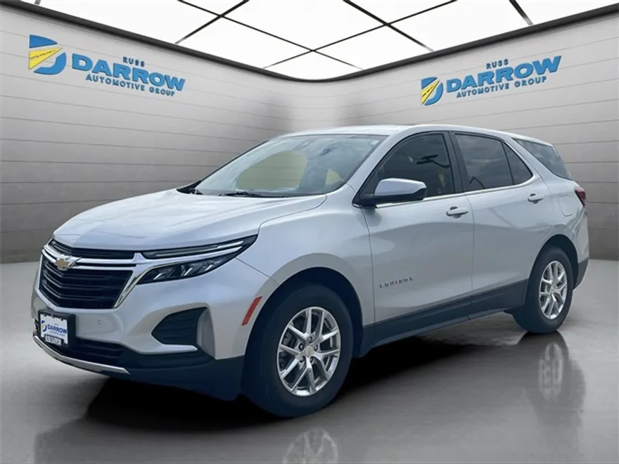 2022 Chevrolet Equinox LT photo 1