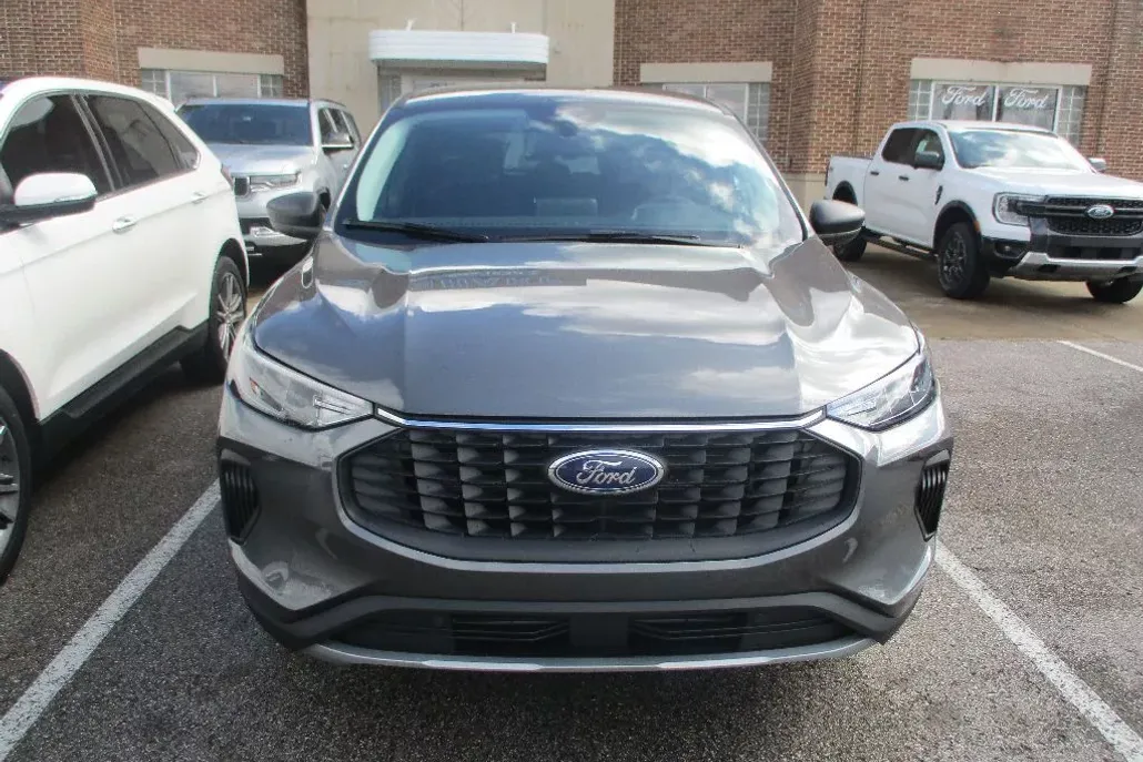 2025 Ford Escape Active photo 1
