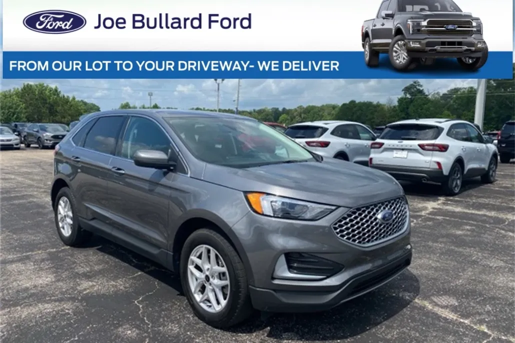 2024 Ford Edge SEL photo 1
