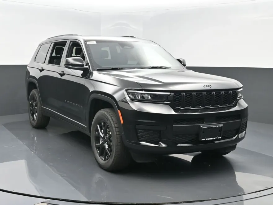 2025 Jeep Grand Cherokee Altitude X photo 1