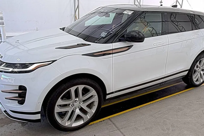 2020 Land Rover Range Rover SE photo 1