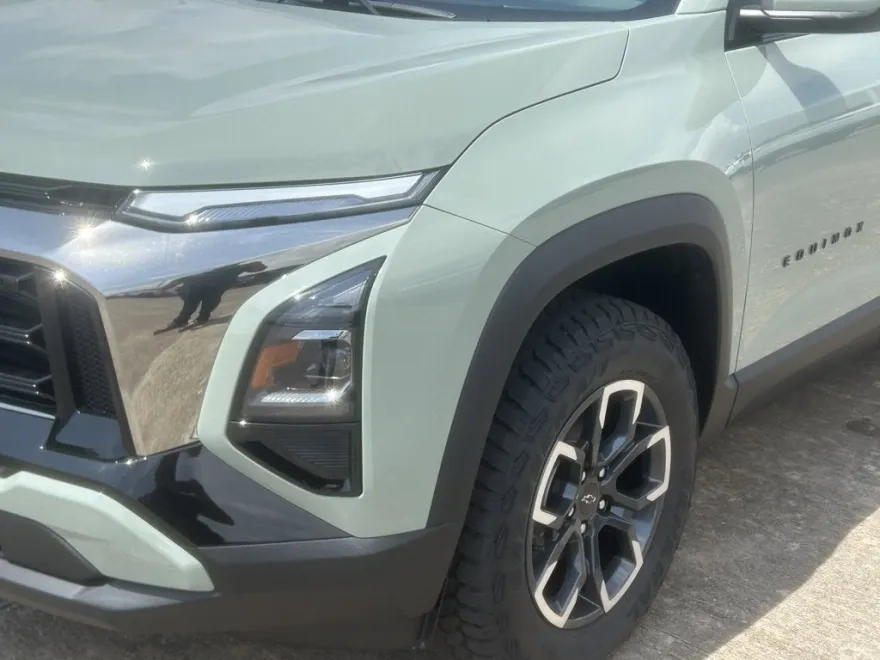2026 Chevrolet Equinox ACTIV photo 1