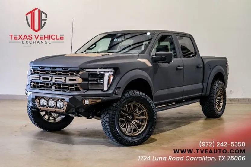 2025 Ford F-150 Raptor photo 1