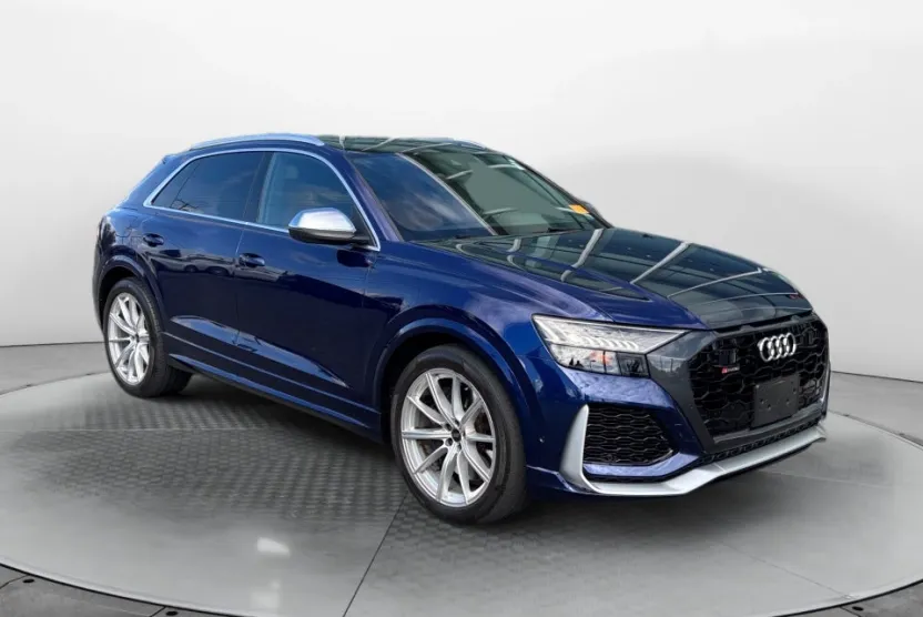 2024 Audi RS Q8 photo 1
