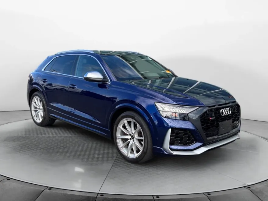 2024 Audi RS Q8 photo 1