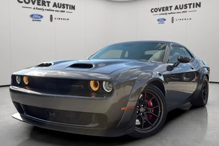 2023 Dodge Challenger SRT8 Hellcat photo 1