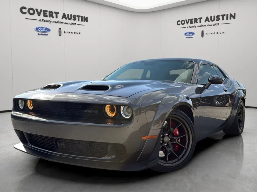 2023 Dodge Challenger SRT8 Hellcat photo 1