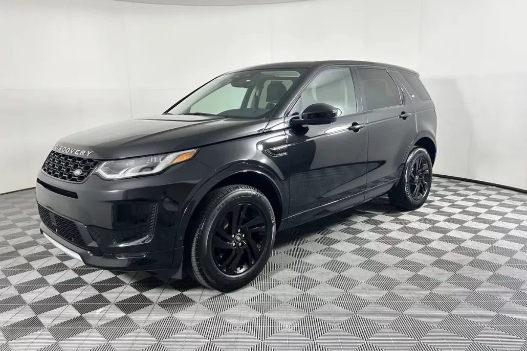 2025 Land Rover Discovery Sport S photo 1
