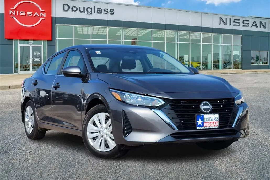 2025 Nissan Sentra S photo 1