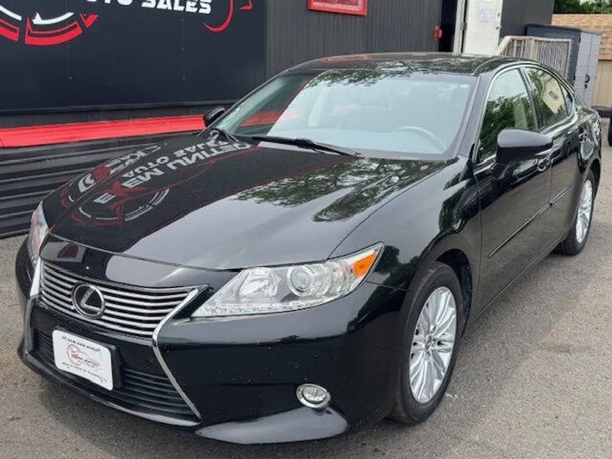 2014 Lexus ES 350 photo 1