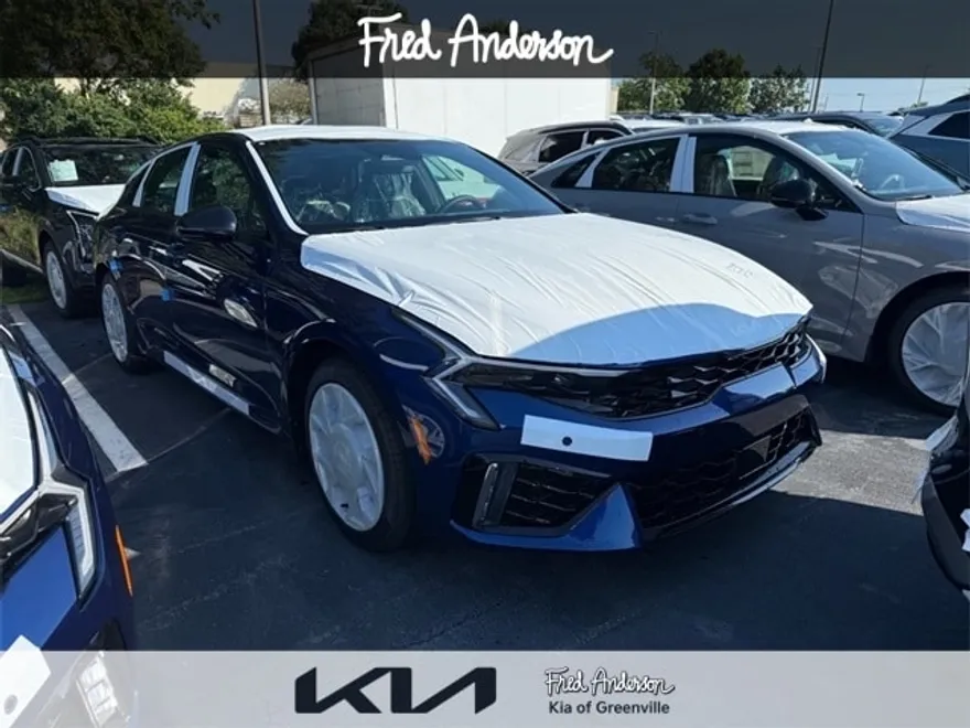 2026 Kia K5 GT-Line photo 1