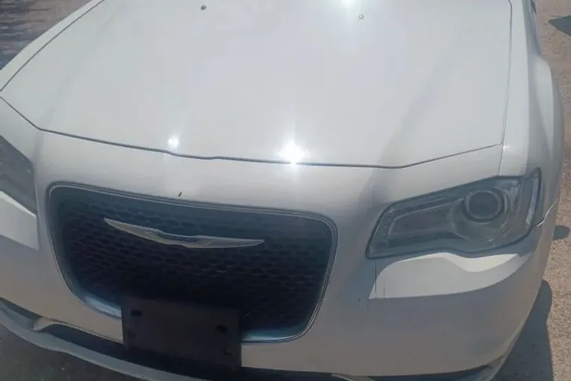 2019 Chrysler 300 LX photo 1