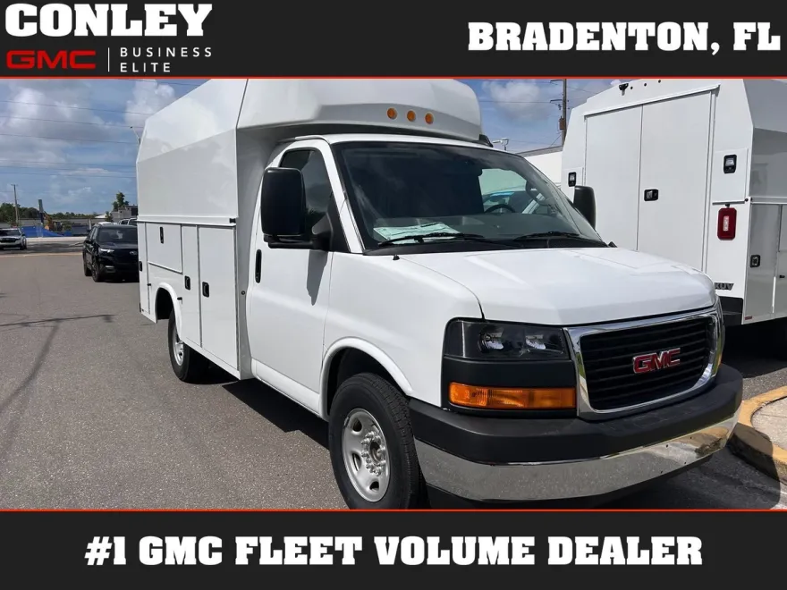 2025 Gmc Savana Cutaway 3500 photo 1