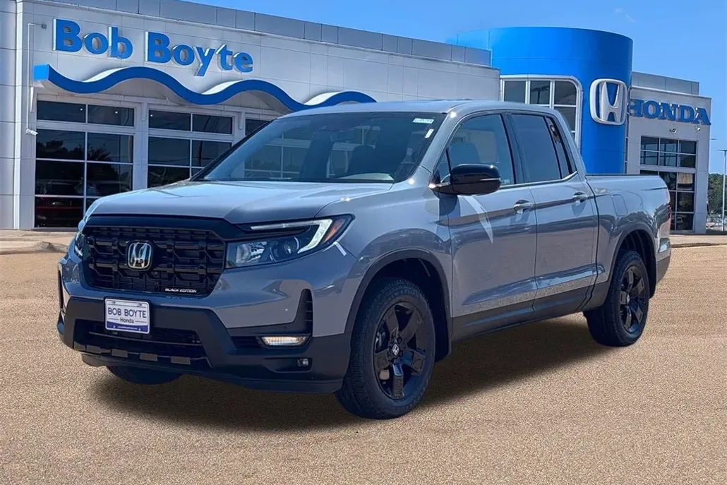 2026 Honda Ridgeline Black Edition photo 1