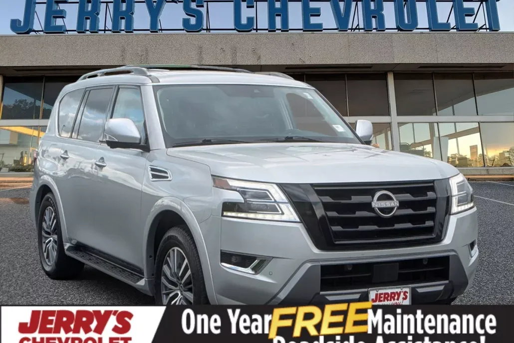 2023 Nissan Armada SL photo 1