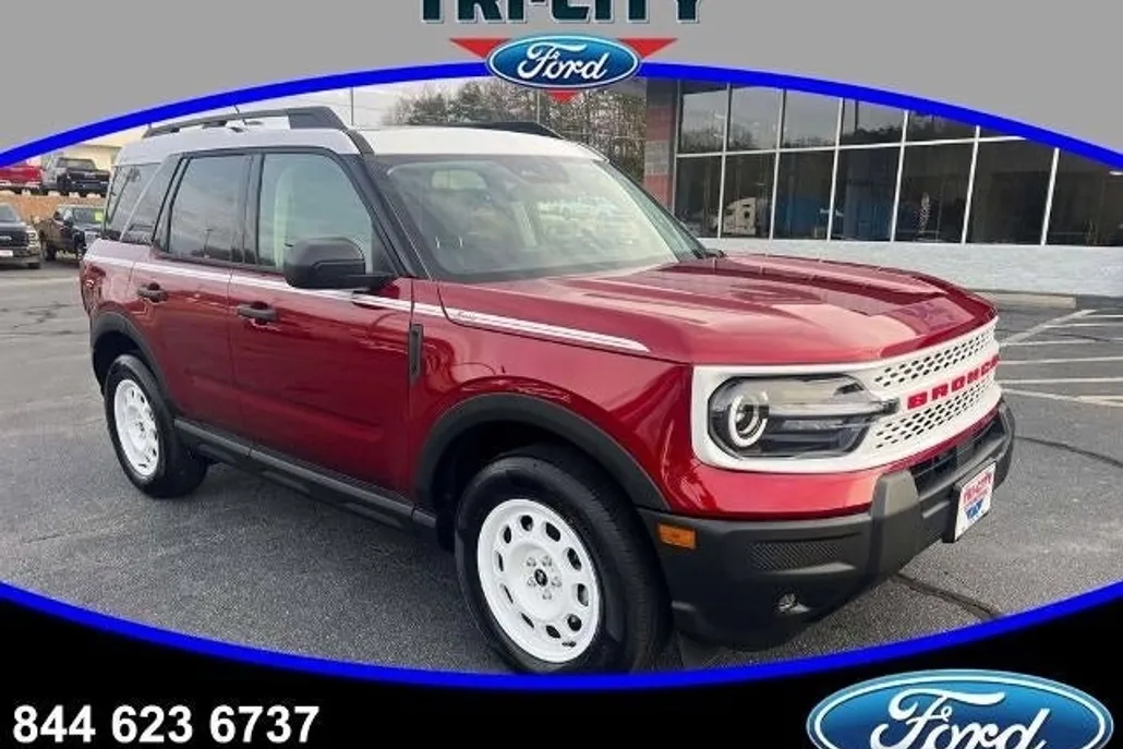 2025 Ford Bronco Sport Heritage photo 1