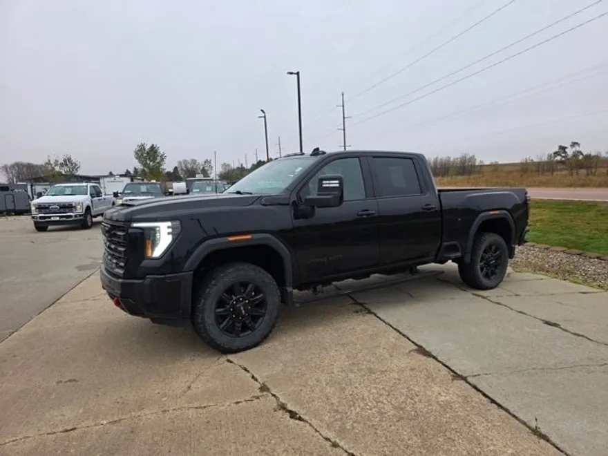 2024 Gmc Sierra 2500 HD AT4 photo 1