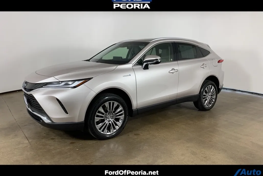 2021 Toyota Venza XLE photo 1