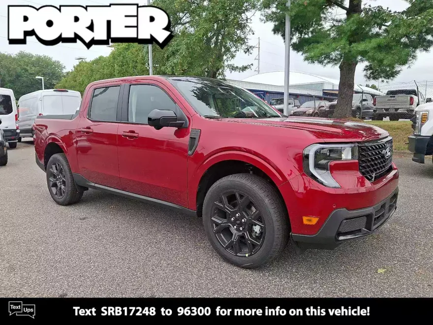 2025 Ford Maverick Lariat photo 1