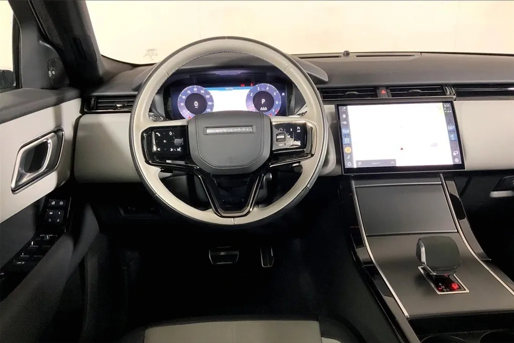 2024 Land Rover Range Rover Velar SE photo 1