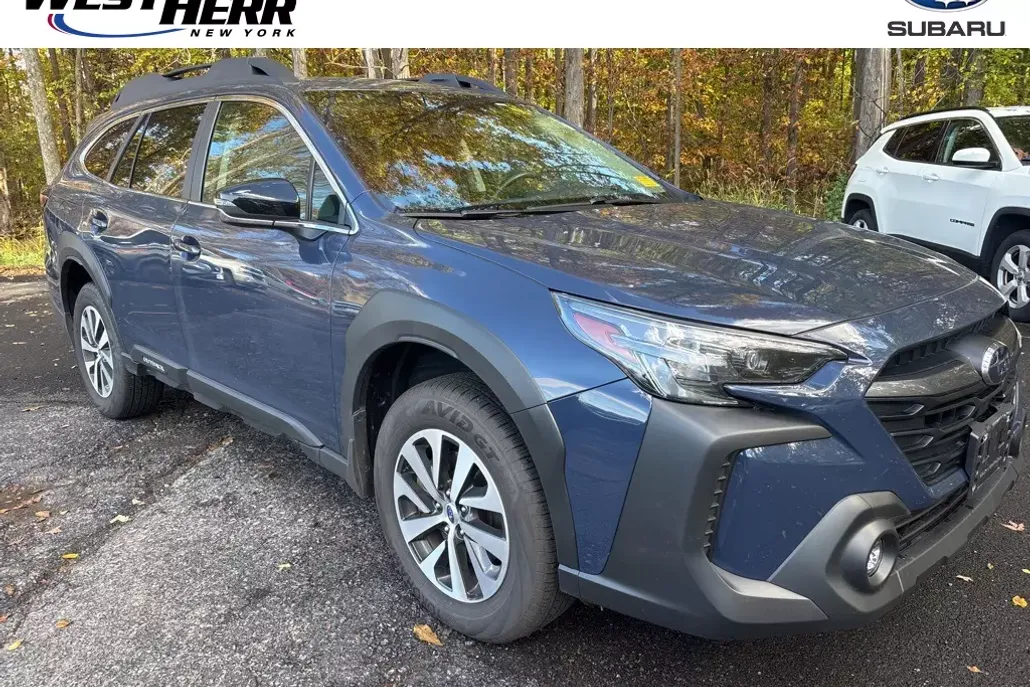2025 Subaru Outback Premium photo 1