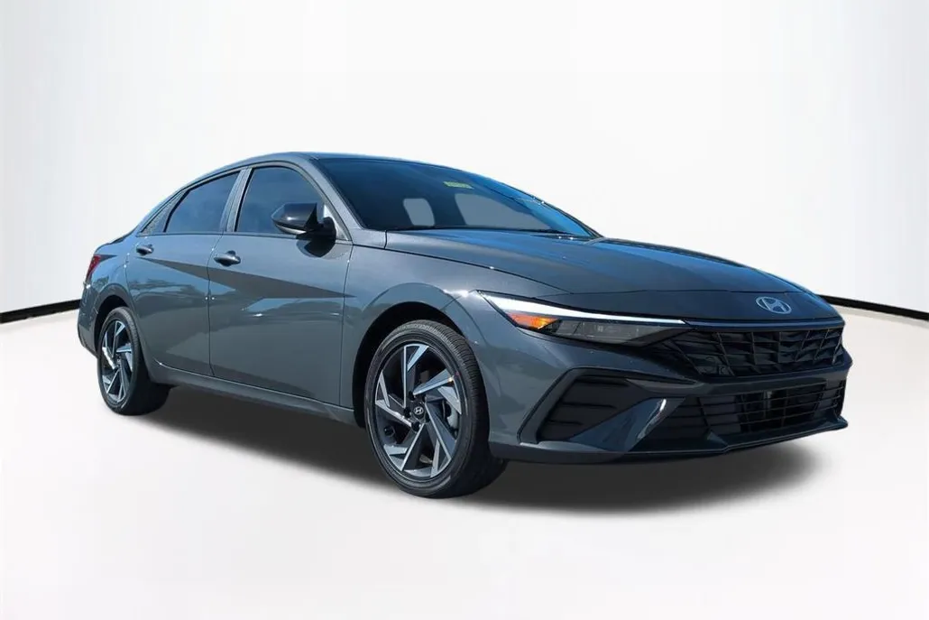 2025 Hyundai Elantra Hybrid SEL Sport photo 1