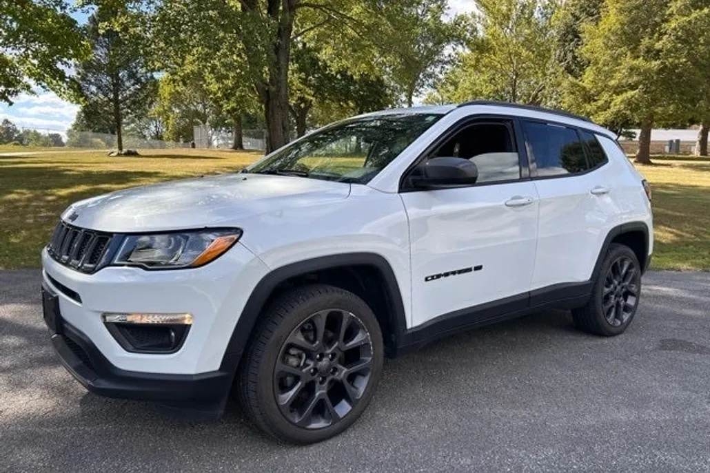 2021 Jeep Compass Special Edition photo 1